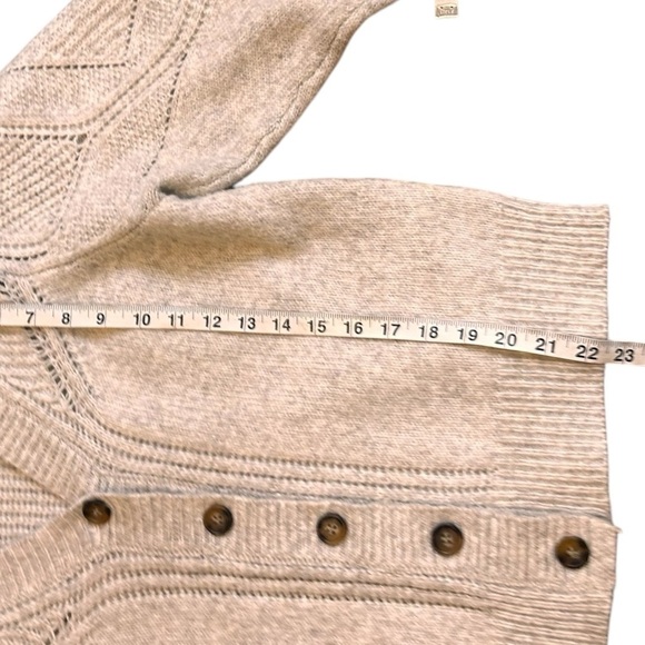 Sam Edelman Julietta Ribbed Knit V-Neck Puff Sleeve Button Front Cardigan- Large - Picture 11 of 11